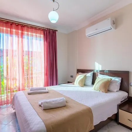 Fethiye-calis'ta 5 Yatak Odali 10 Kisilik Coral 6 فيلة فتحية