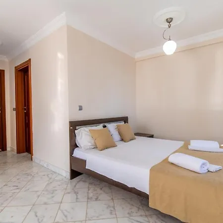 Fethiye-calis'ta 5 Yatak Odali 10 Kisilik Coral 6 فتحية