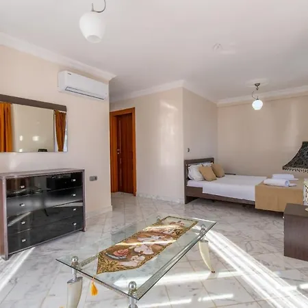 Fethiye-calis'ta 5 Yatak Odali 10 Kisilik Coral 6 فتحية