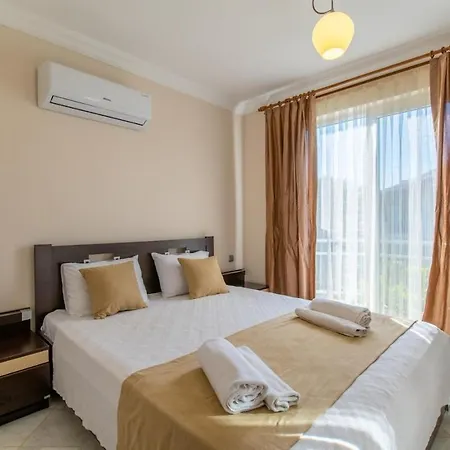 Fethiye-calis'ta 5 Yatak Odali 10 Kisilik Coral 6 فيلة *