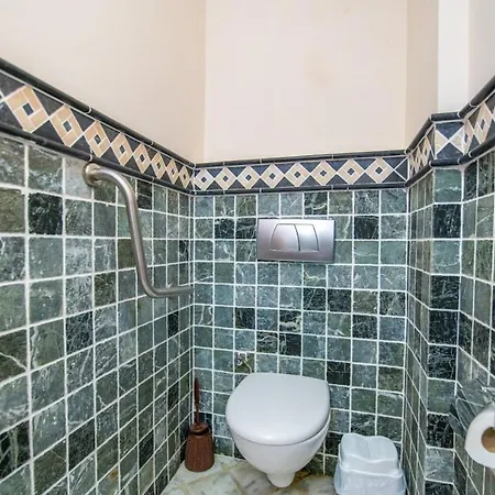 Fethiye-calis'ta 5 Yatak Odali 10 Kisilik Coral 6 * فتحية